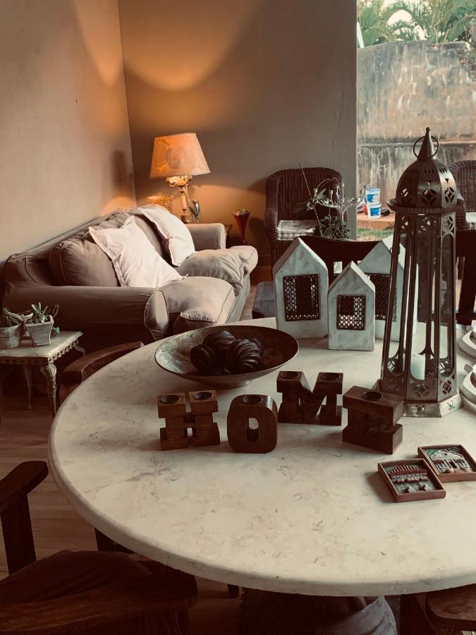 Douglas Villas ツァニーン エクステリア 写真